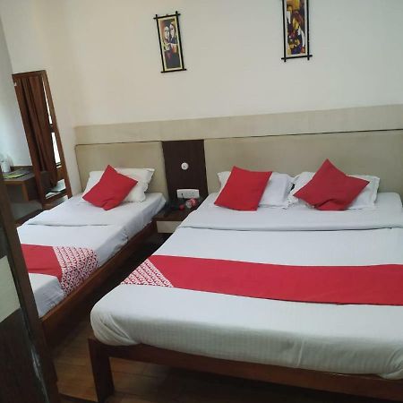 Hotel Shaurya Inn 西隆 外观 照片