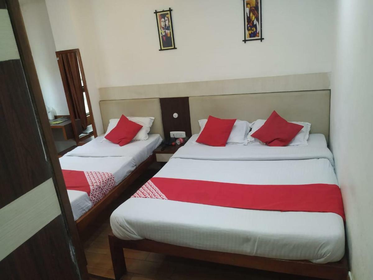 Hotel Shaurya Inn 西隆 外观 照片