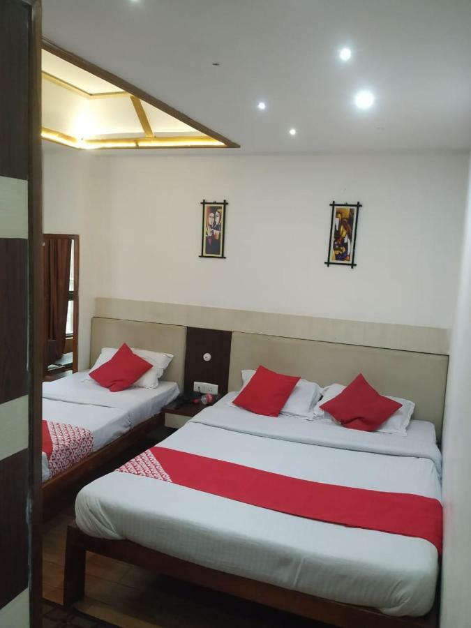 Hotel Shaurya Inn 西隆 外观 照片