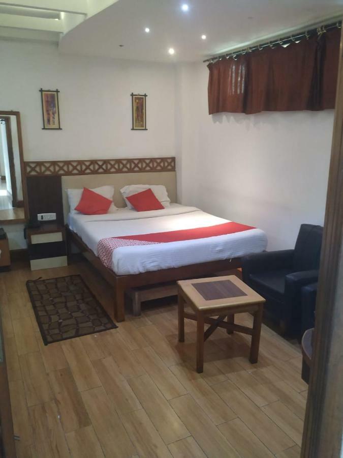 Hotel Shaurya Inn 西隆 外观 照片
